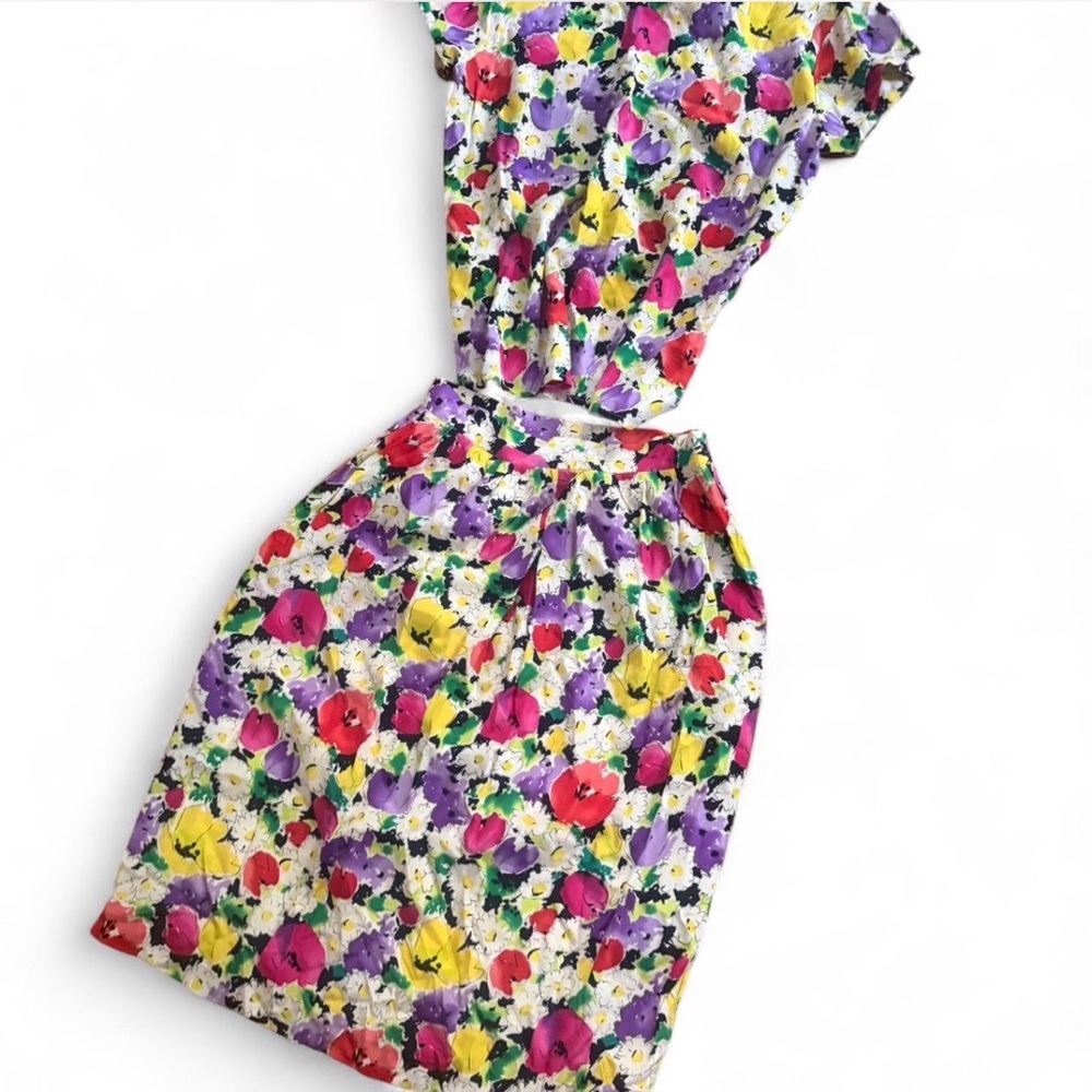Floral Print silk set in Multicolor